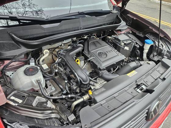 VOLKSWAGEN T-CROSS 1.0 200 TSI TOTAL FLEX AUTOMÁTICO